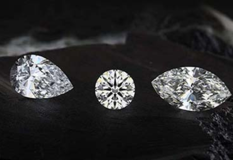Discover exciting new jewellery, gems, and cutting-edge technology on display this November at Expo City’s DEC.